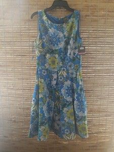 Taylor Blue Floral Dress Size 10 Women's Beautiful New With Tags Summer Sexy